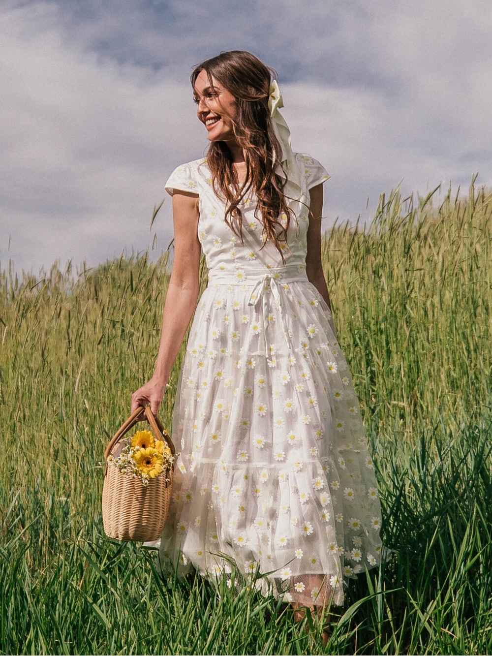 NWT JessaKae Pushing Daisies White Embroidered Midi Dress Women's Medium